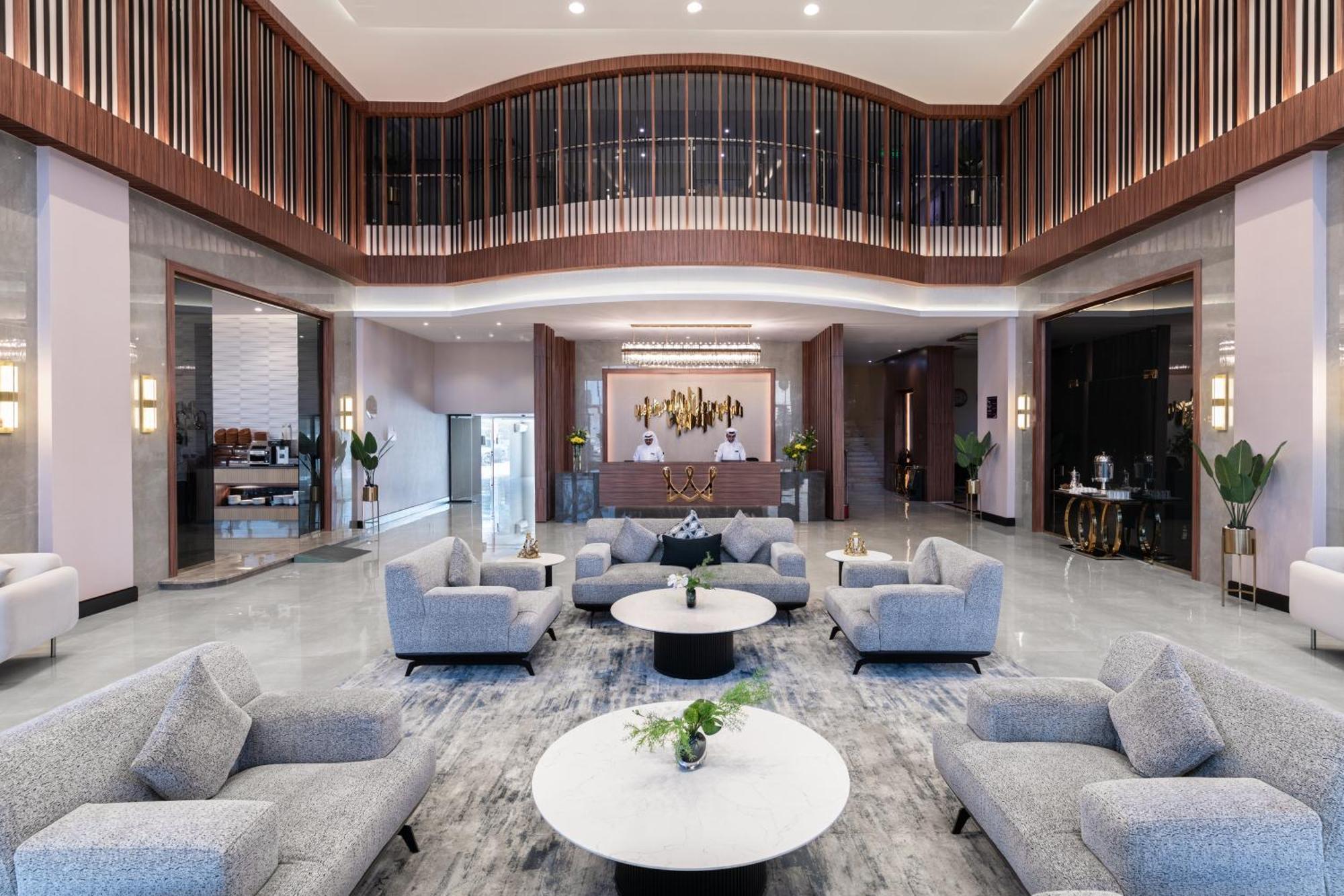 Warwick Al Jubail Hotel 外观 照片