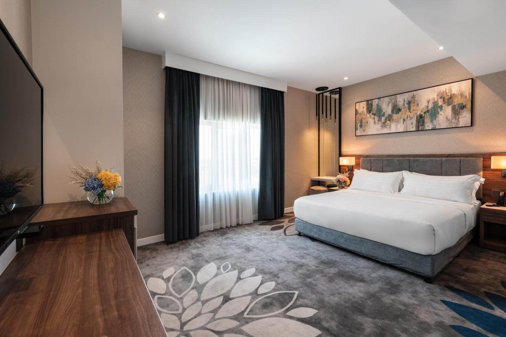 Warwick Al Jubail Hotel 外观 照片